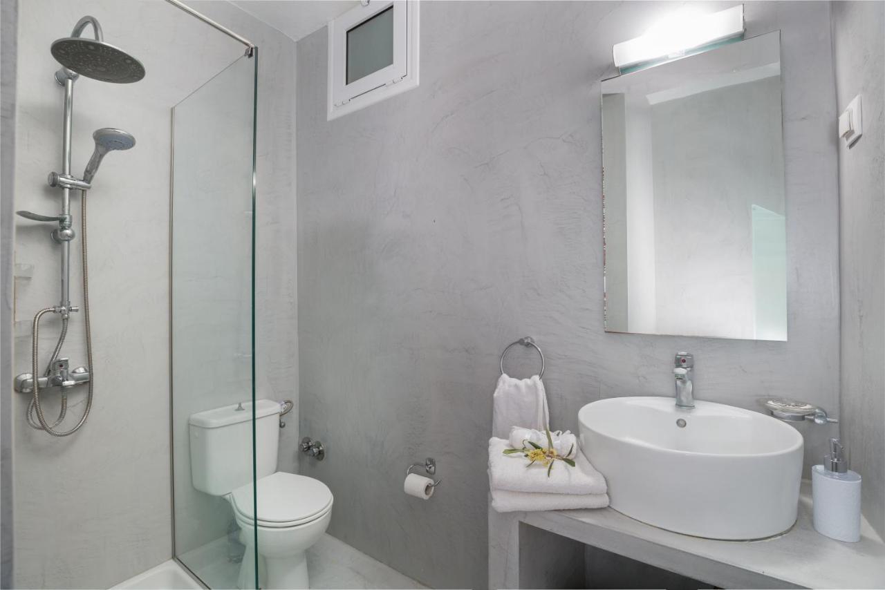Finata Studios (Adults Only) Kavos Bagian luar foto