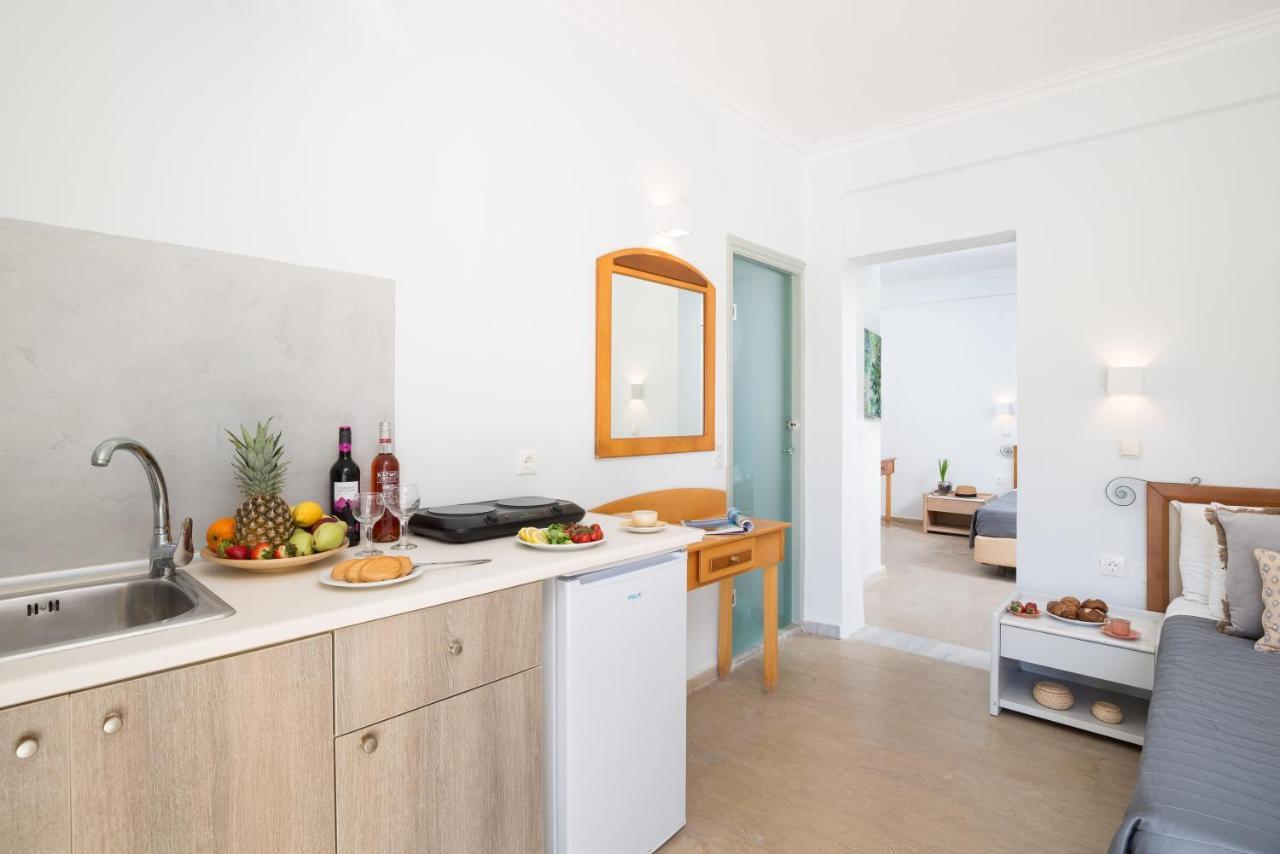 Finata Studios (Adults Only) Kavos Bagian luar foto