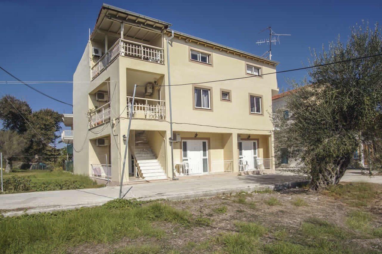 Finata Studios (Adults Only) Kavos Bagian luar foto